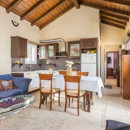 Fay's Sea View-corfu Town Apartment *
